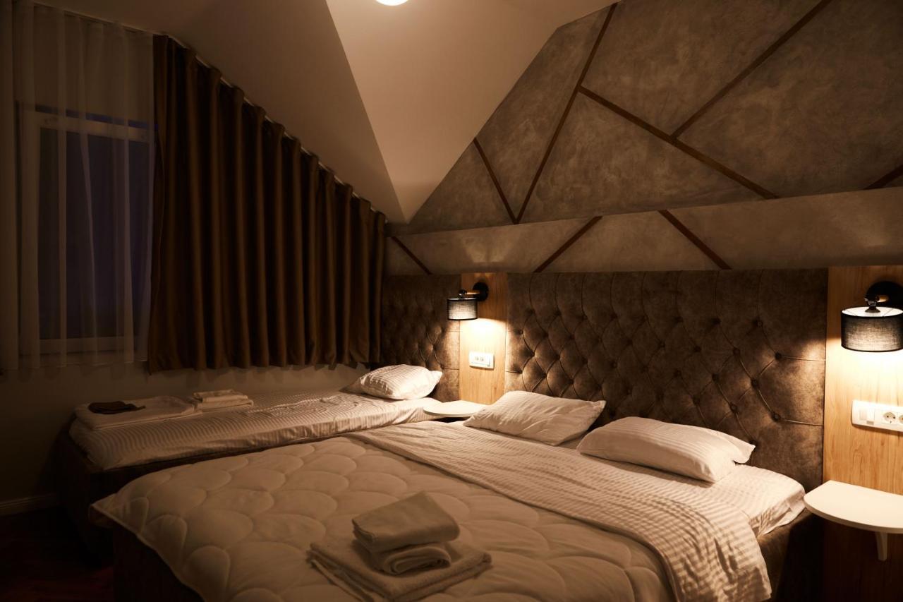 Amico Hotel Priştine Dış mekan fotoğraf